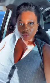 kerrystayglam__ (@kerrystayglam__)’s videos with original sound