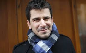 Cagé, Piketty, Germain, Filippetti, Peillon, Montebourg: l'équipe de  campagne de Benoît Hamon