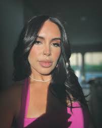 Verona Ogden (@veedogden) • Instagram photos and videos