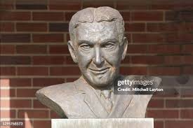 45 Bulldog Statues Stock Photos, High-Res Pictures, and Images