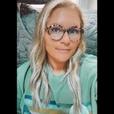 Britni Edwards's Instagram, Twitter & Facebook