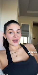 Buy kylie jenner chain necklace Hotsell Kylie Jenner honors her two kids  with personalized necklaces