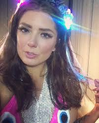 Jess Howell (@JessLHowell)