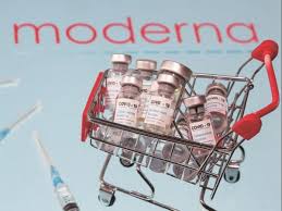 Doctors in pennsylvania have reported the first known case of severe blood clotting believed to be linked to moderna's coronavirus vaccine, after an elderly man contracted the condition and died. Moderna Vaccine 100 Effective In Severe Cases To Seek Us Eu Approval Business Standard News