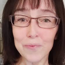 I am 58 today .. yeah I never wear make up love music and am a size 10 ..  got myself a new dress for xmas. I never drink or smoke and