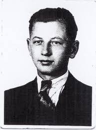 Alfred Burkhardt's Instagram, Twitter & Facebook