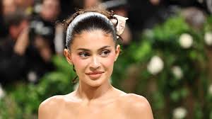 Inside Mary J. Blige's New Jersey Mansion, Kanye Attacks Jay-Z and  Beyoncé's Kids, Will Smith Dancing With Doechii For 'Anxiety,' Jennifer  Hudson's Spirit Tunnels Controversy, Anthony Mackie's Black Masculinity  Comments And More