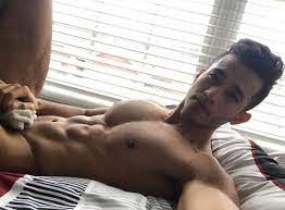 Uriel Marquez – thehottestmenaround
