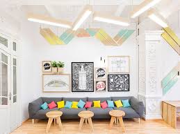 2day Languages School By Masquespacio School Interior Interior Design Colleges Interior Design School