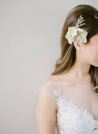 A Canceled Venue Didn T Stop This Dream Wedding From Happening Bridal Hair Inspiration Wedding Headpiece Wedding Hair Inspiration