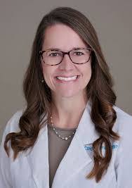 Candace Arnold's Instagram, Twitter & Facebook