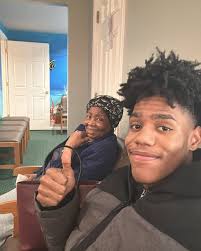 J Y ⚡️S M I T H (@jy.s3) • Instagram photos and videos