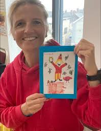 Thrilled and HUGELY impressed by this card drawn for us by our Oscar who's  only 5. What a talent! This has made my day ❤️💛🎶 Thank you Oscar ☺️