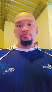 Adam Marlowe's Instagram, Twitter & Facebook