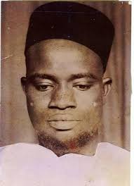 Mboolem ñi dooni saalihiin Ci sowwu jant, mbaa feneen Yàlla na Saalihu di  seen Jant bu tiim waa xarnu bi » Sëriñ Muusa Ka