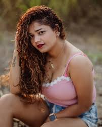 Anyone has her nude photos - Onlyfans  Indian Request videos  pic  collections - DropMMS