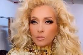 Amanda Sada's Instagram, Twitter & Facebook