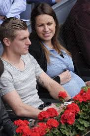 Offizielle facebook seite von toni kroos, fußballer bei real madrid und in der. Toni Kroos Starportrat News Bilder Gala De