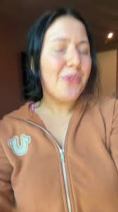 Shaina Clark Bentley Bell