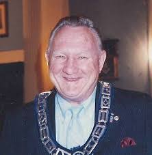 Albert Barham's Instagram, Twitter & Facebook