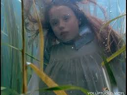 Kate beckinsale was tickled in the film haunted and it seemed pretty genuine. Haunted 1995 The Best Of Beckinsale Pt 1 Voluptuous Vinyl Records