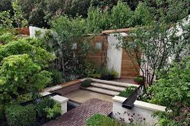 Photos by doug kalal, taken at a client's garden in rancho bernardo. Stylish But Simple Small Garden Ideas Loveproperty Com