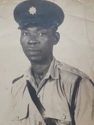 Whatsap crew this mah first post anyways my name is ash and I'm literally a  proud officer anyways hai🫴♥️