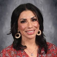 Ashley Tunnell's Instagram, Twitter & Facebook