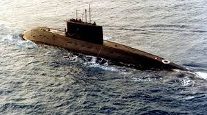 Seluruh awak kapal selam gugur dalam kecelakaan tersebut tragis. 10 Kecelakaan Kapal Selam Paling Mematikan Di Dunia
