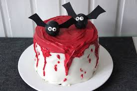 Leckere schokokusstorte für den fasching oder zum kindergeburtstag. Vampir Torte Zum Kindergeburtstag Joinmygift Blog