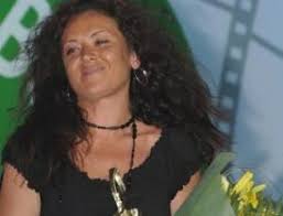 Rozhdestvenskaya Olga Sergeevna Sovetskaya I Rossijskaya Pevica V Detstve Stavshaya Znamenitoj Blagodarya Zakadrovomu Ispolneniyu Pesen K Sovetskim Kinofilmam Pro Krasnuyu Shapochku I Dr I Multfilmam Devochka I Delfin Muzykalnaya Stranichka
