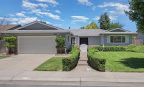 1965 Santa Fe Dr, Stockton, CA 95209