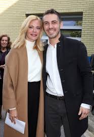 Φωτιά έχουν πάρει για ακόμα μια φορά οι φήμες για χωρισμό του μιχάλη χατζηγιάννη με τη ζέτα μακρυπούλια. Imckyevdwfewnm