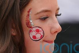 Nerves kick in for England fans ahead of Lionesses' first ever World Cup  final