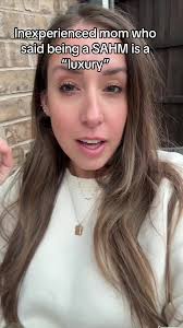 SAHM vs. Working Moms: The Controversy Explained