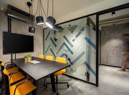 Pilihan gaya desain terbaik untuk ruangan minimalis adalah modern. Mendesain Interior Kantor Minimalis Dengan Tema Geometris Blog Temtera