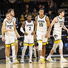 The official athletic site of the iowa hawkeyes, partner of wmt digital. Iowa Basketball Notebook Home For Holiday Sports Illustrated Iowa Hawkeyes News Analysis And More