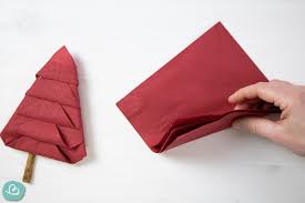 Tischdeko servietten falten für hochzeit oder gebu. Serviette Falten Weihnachten Einfach