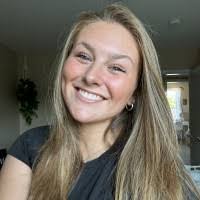 Abbie Stokes's Instagram, Twitter & Facebook