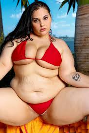 Emma Bailey - Free nude pics, galleries & more at Babepedia