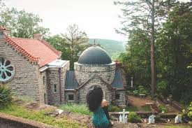 Eureka server comes with the bundle of spring cloud. Ultimate Eureka Springs Travel Guide The Prettiest Town In The Ozarks Passport To Eden