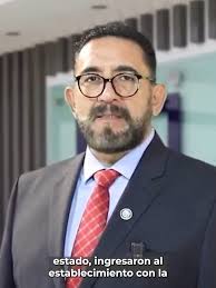 No lo rescatamos, cumplimos con la ley: Ulises Lara asegura que autoridades  de Chihuahua no contaban con autorización de la FGJ para detener a Javier  Corral. #Latinus #InformaciónParaTi