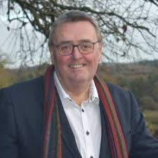 🚁 East Anglian Air Ambulance provide critical care by air and road across  East Anglia.