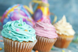 Glacage Cupcake 5 Types De Topping Incontournables Glacage Cupcake Recette Cupcake Facile Cupcake Facile