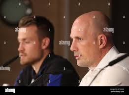 Real madrid goalkeeper coach hi-res stock photography and images