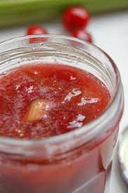 Confiture De Rhubarbe Et Cerises A La Vanille La Recette Facile Confiture Rhubarbe Confiture Recette Confiture