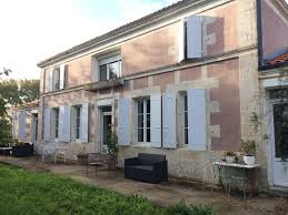 Maison A Vendre Tonnay Charente 17430 Page 1