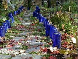 Creative garden edging ideas with glass. Glass Recycling Ideas For Green Building And Outdoor Home Decorating