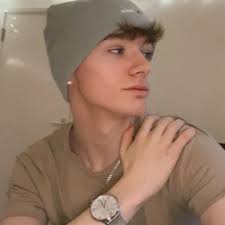 Tyler Clancy (@thetylerclancy)