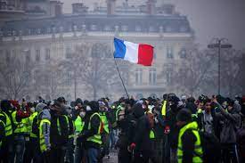 We did not find results for: Gilets Jaunes Et Si L Acte 4 Se Transformait En Blocage Total Le 10 Decembre